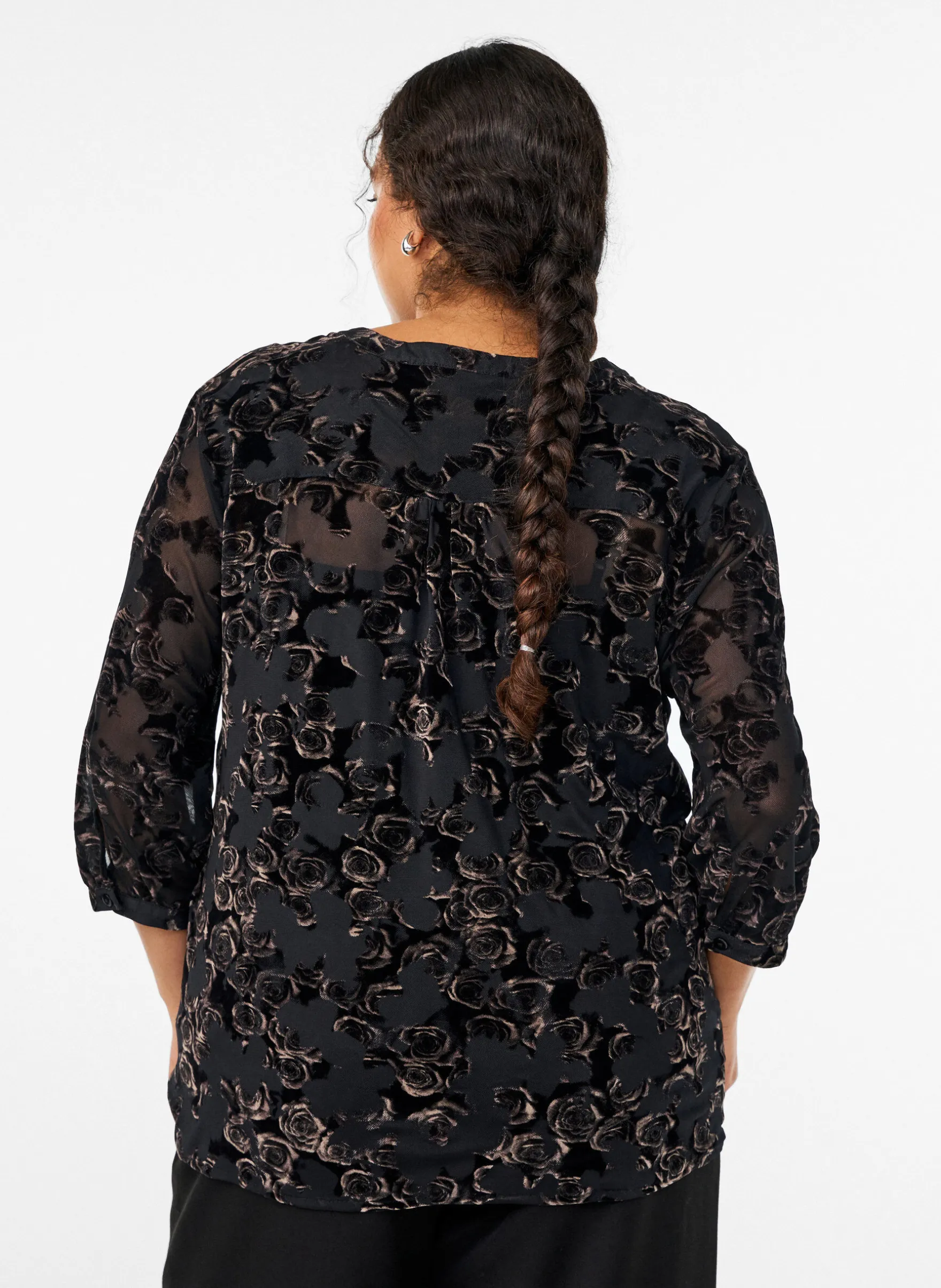 Bluse aus Mesh mit Veloursrosen und 3/4-Ärmeln