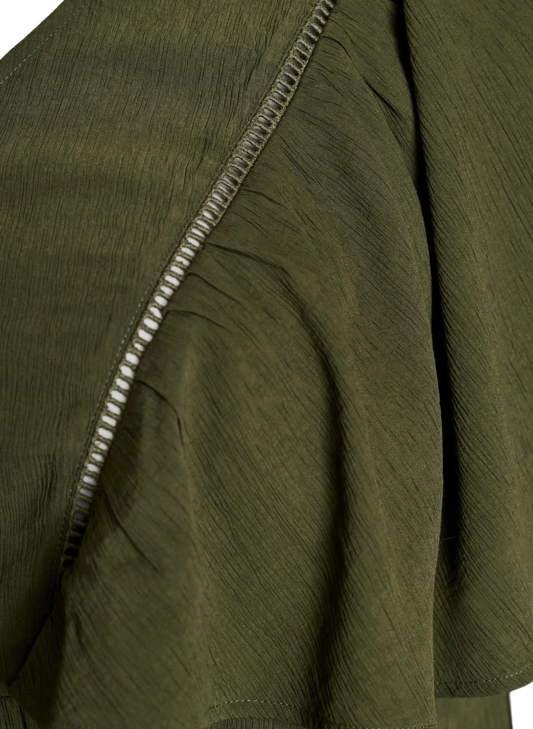 Bluse mit kurzen Rüschenärmeln