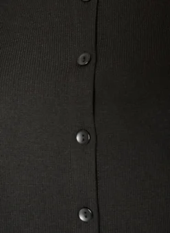Bluse mit Rippstruktur und Knopfleiste