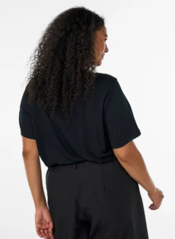 Bluse mit Spitzeneinsatz und Ballonärmeln