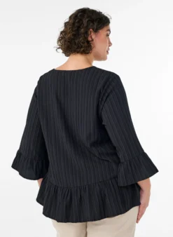 Bluse mit Struktur, V-Ausschnitt und Rüschen