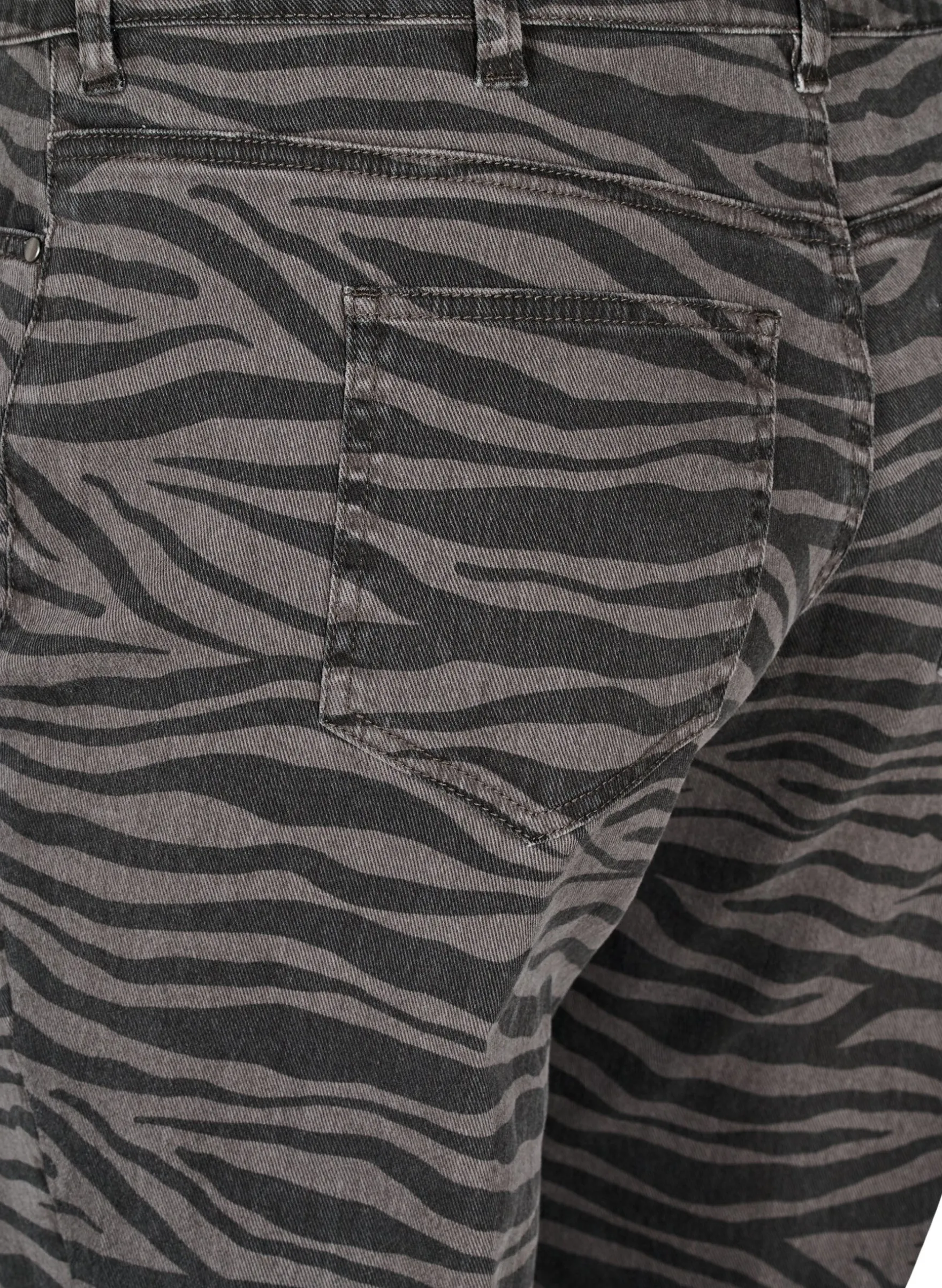Emily Jeans mit Zebraprint