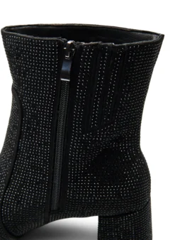 Extra Weite - Knöchelstiefel mit Strasssteinen