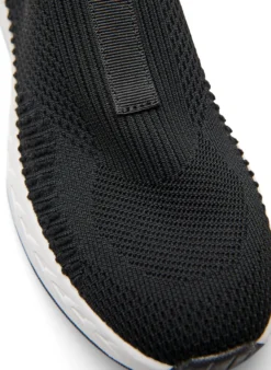 Extra Weite - Sneakers aus dehnbarem Strickmaterial