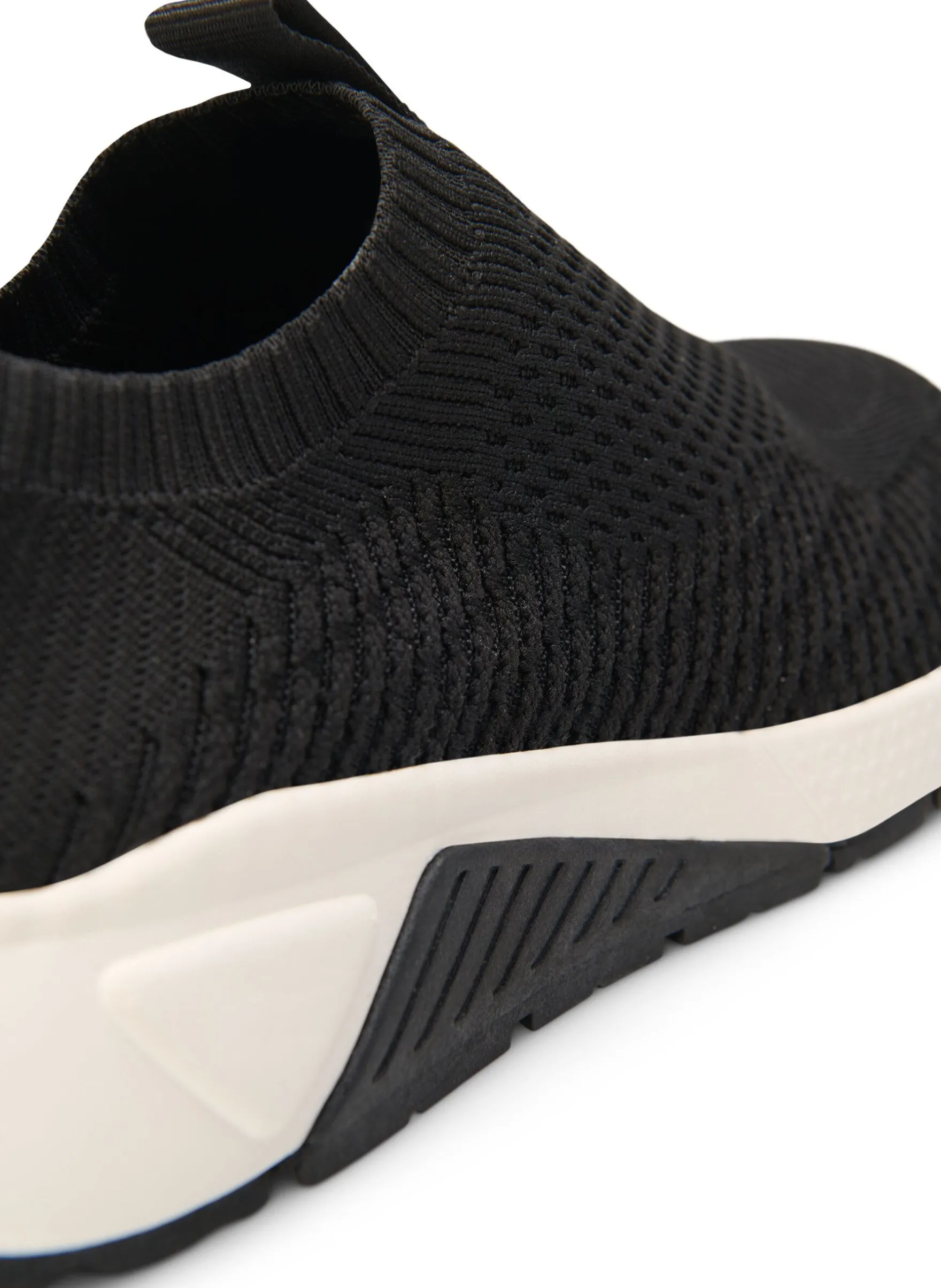 Extra Weite - Sneakers aus dehnbarem Strickmaterial