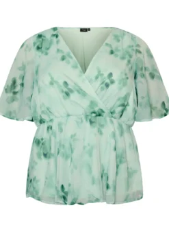 Geblümte Chiffonbluse mit kurzen Ärmeln