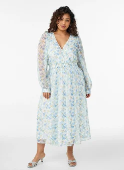 Geblümtes Midikleid mit Wickeloptik und Smock