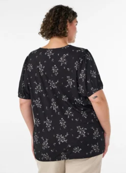 Gemusterte Bluse mit kurzen Ärmeln