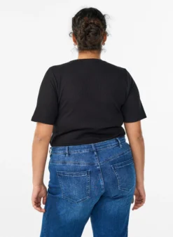 Geripptes Basic-T-Shirt mit Rundhalsausschnitt