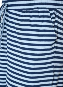 Gestreifte Schlafanzughose mit hoher Taille und weiten Beinen