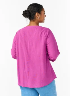 Hemdbluse aus Baumwolle mit V-Ausschnitt