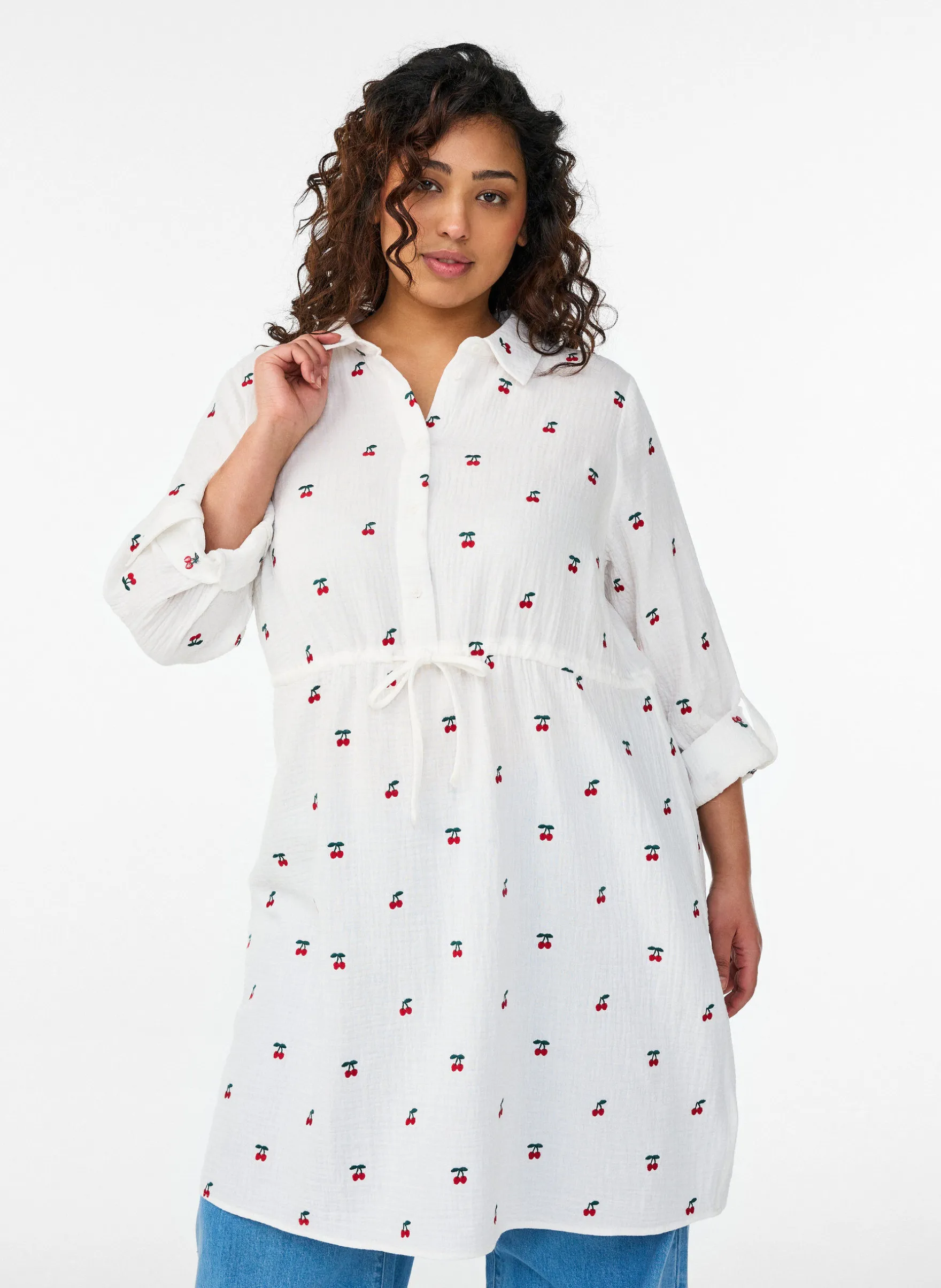 Hemdblusenkleid aus Baumwoll-Musselin mit bestickten Motiven