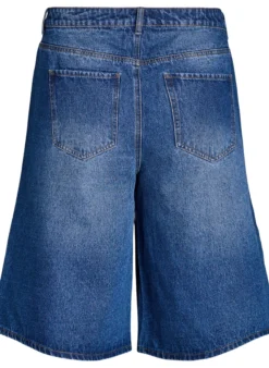 Hoch taillierte Shorts aus Denim