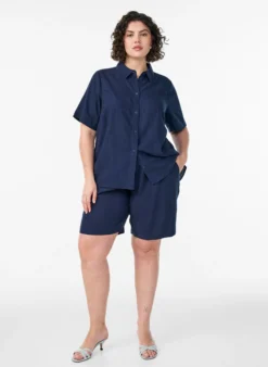 Hoch taillierte Shorts aus Leinen und Viskose