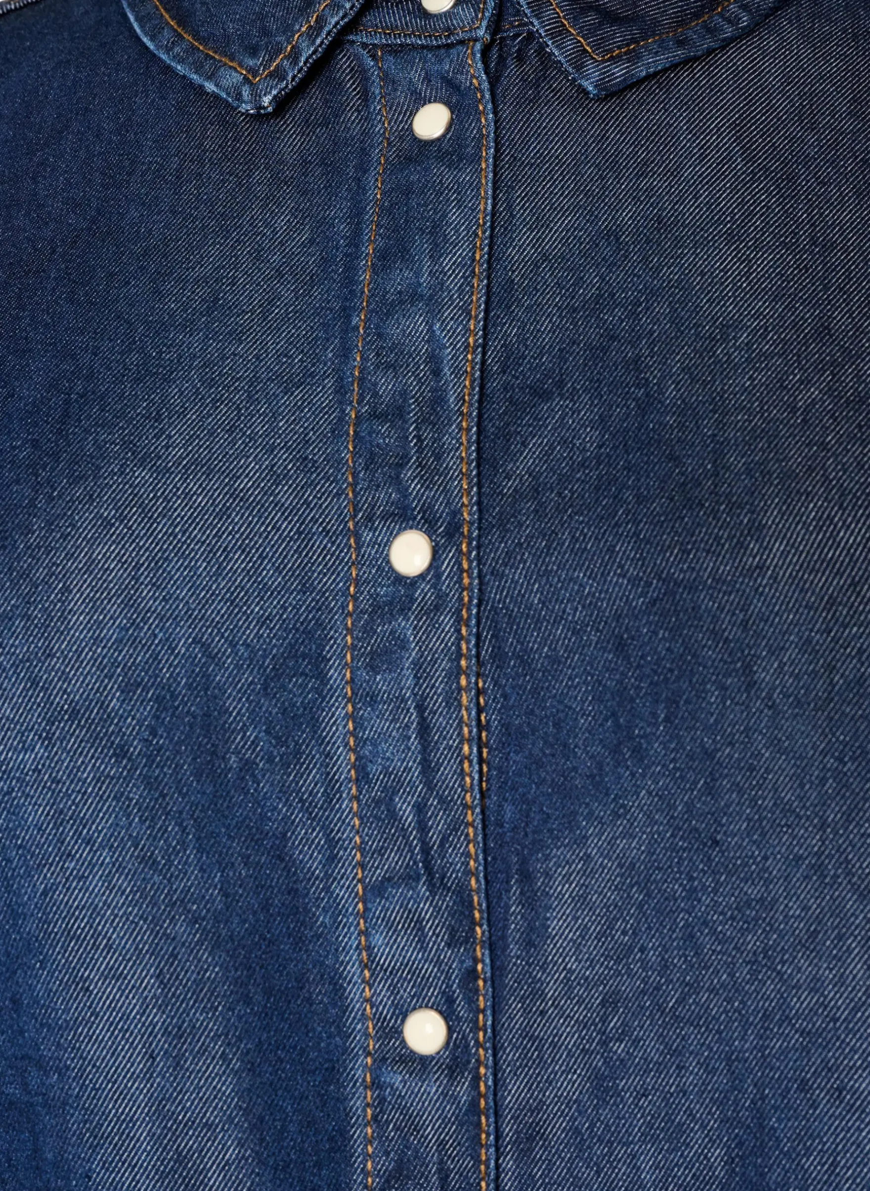 Jeanshemd aus Lyocell mit Druckknöpfen