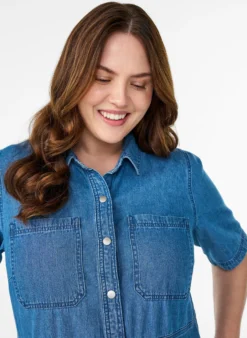 Jeanshemdkleid mit kurzen Ärmeln