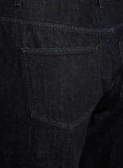 Jeans in weiter Passform mit einer weichen, angerauten Innenseite