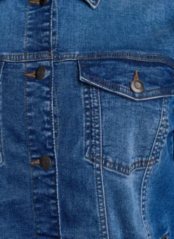 Jeansjacke im klassischen Schnitt