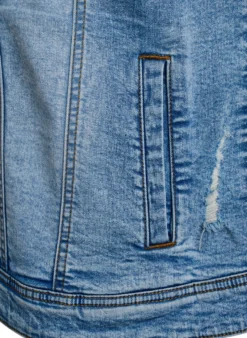 Jeansjacke im klassischen Schnitt