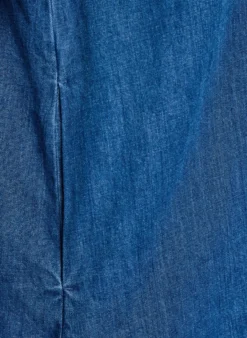 Jeanskleid mit Knöpfen und Bindedetail