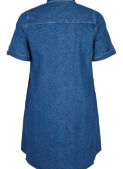 Jeanskleid mit kurzen Ärmeln und Knöpfen