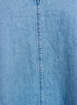 Jeans-Latzkleid mit V-Ausschnitt