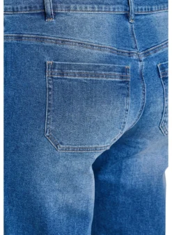 Jeans mit Vordertaschen und geraden Beinen