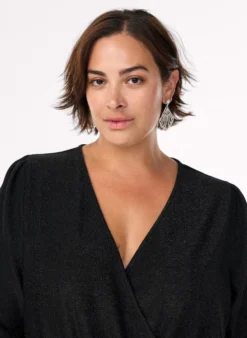 Jumpsuit mit Glitzer und Bindegürtel