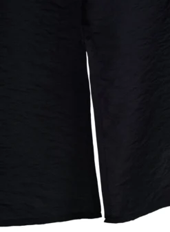Kleid aus Viskose mit V-Ausschnitt