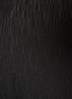 Kleid in Ballonform mit Struktur