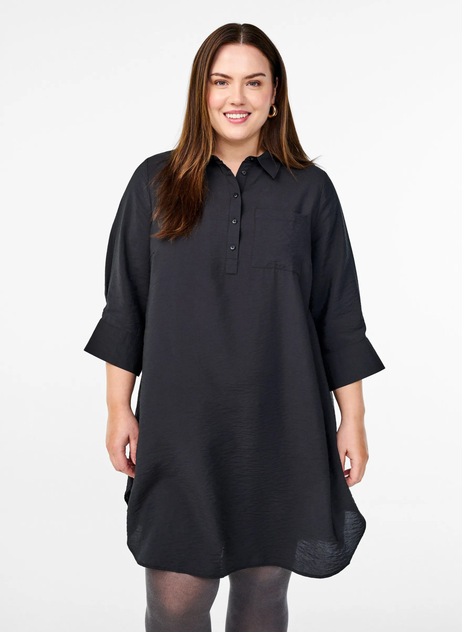 Kleid mit Kragen und Brusttasche