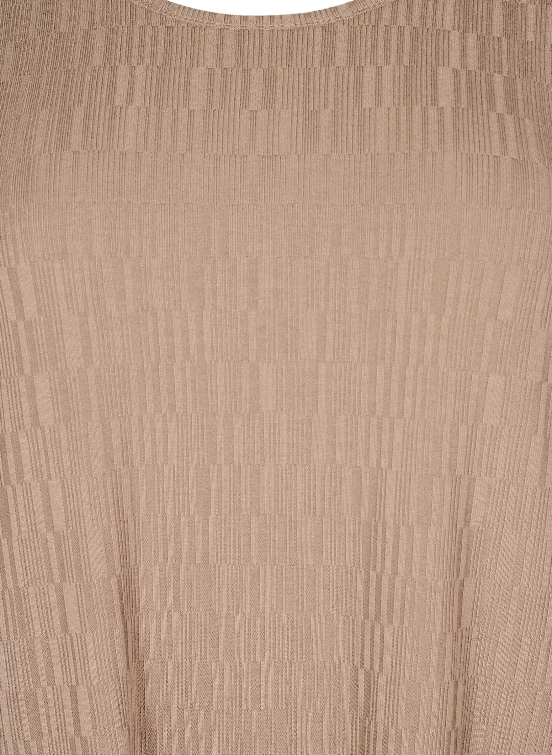 Kleid mit Struktur und 3/4-Ärmeln