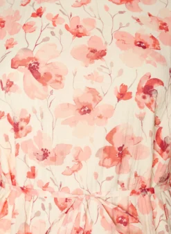 Knöchellanges Kleid mit Flügelärmeln und Bindegürtel