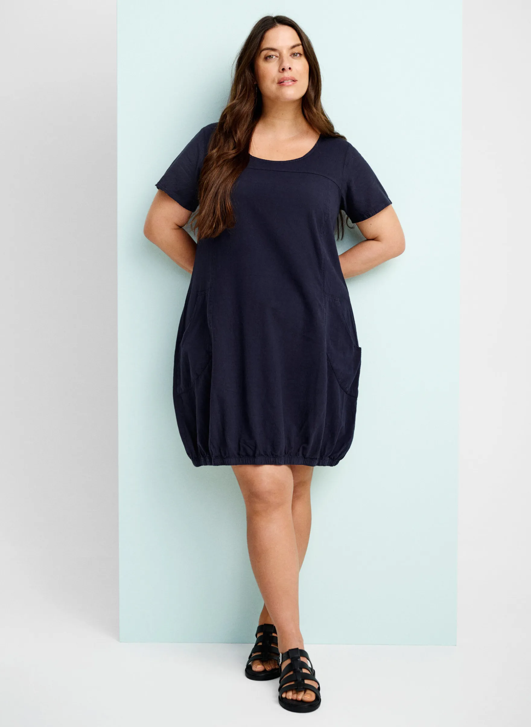 Kurzarm Kleid aus Baumwolle