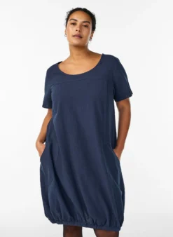 Kurzarm Kleid aus Baumwolle