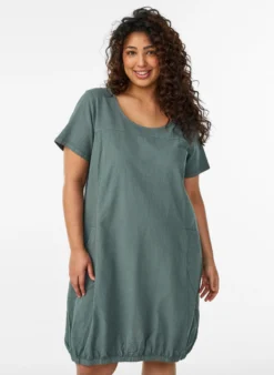 Kurzarm Kleid aus Baumwolle