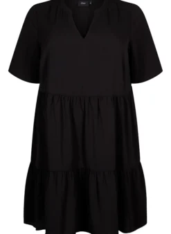 Kurzarmkleid in A-Linienform mit Schnittlinien