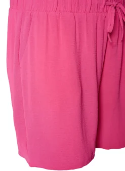 Kurze Hose mit Taschen und elastischem Bund