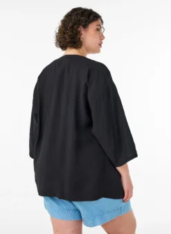 Kurzer Kimono aus Viskose mit 3/4-Ärmeln