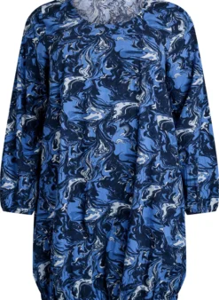 Kurzes Baumwollkleid mit Gummisaum und langen Ärmeln