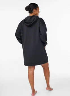 Kurzes Hoodiekleid mit Kängurutasche