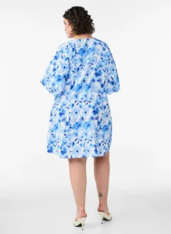Kurzes Kleid aus Viskose mit Ballonärmeln