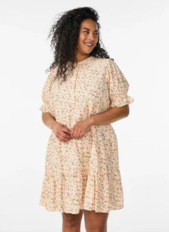 Kurzes Kleid aus Viskose mit Rüschendetails
