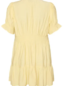 Kurzes Kleid aus Viskose mit Rüschendetails