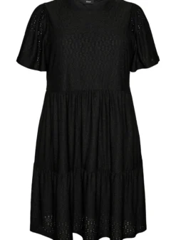 Kurzes Kleid mit Spitzenmuster und Lagenrock