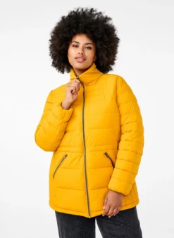 Kurze Steppjacke mit Taschen
