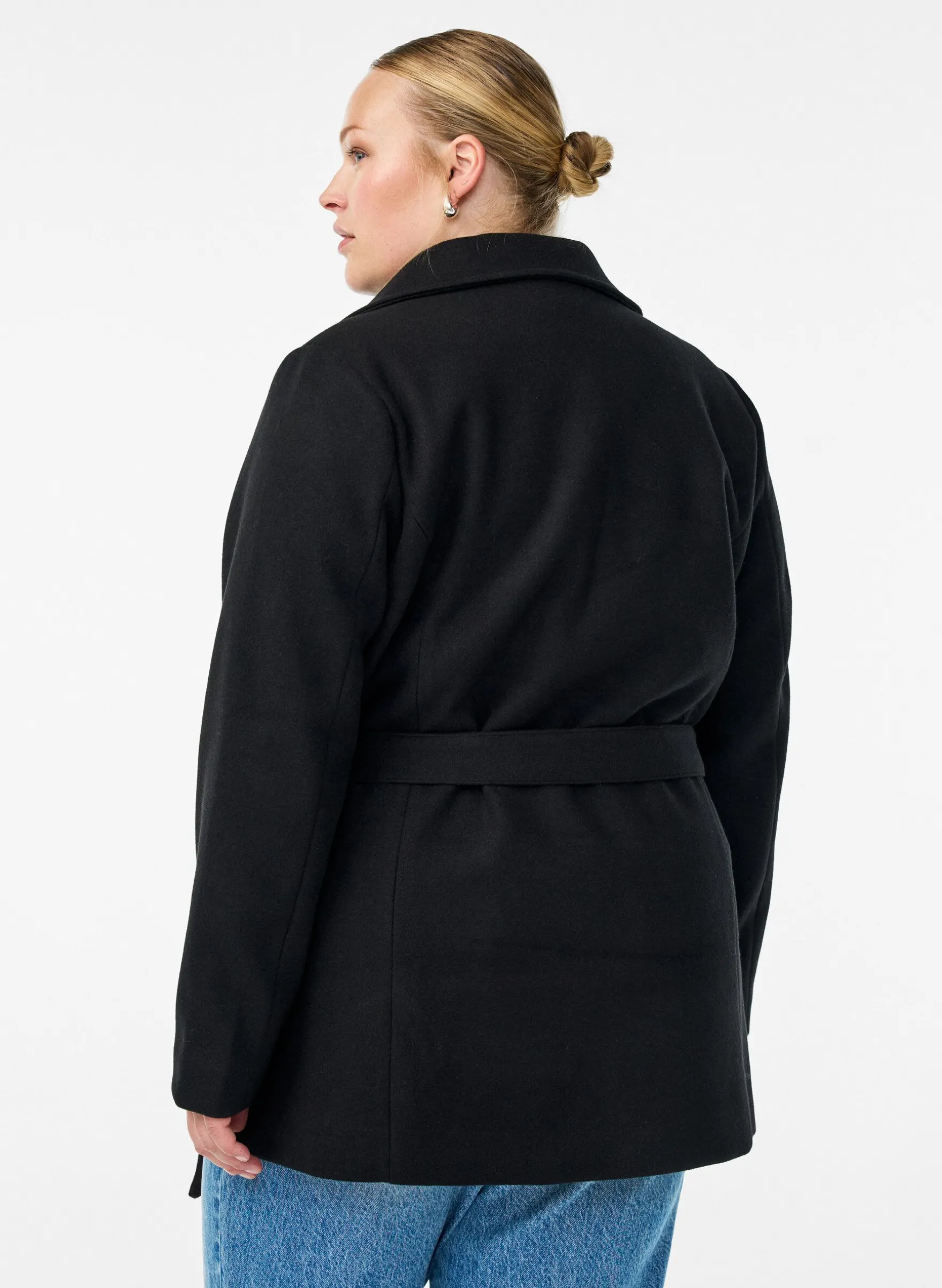 Kurzmantel mit Gürtel