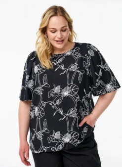 Kurzärmelige Bluse mit Stickmuster