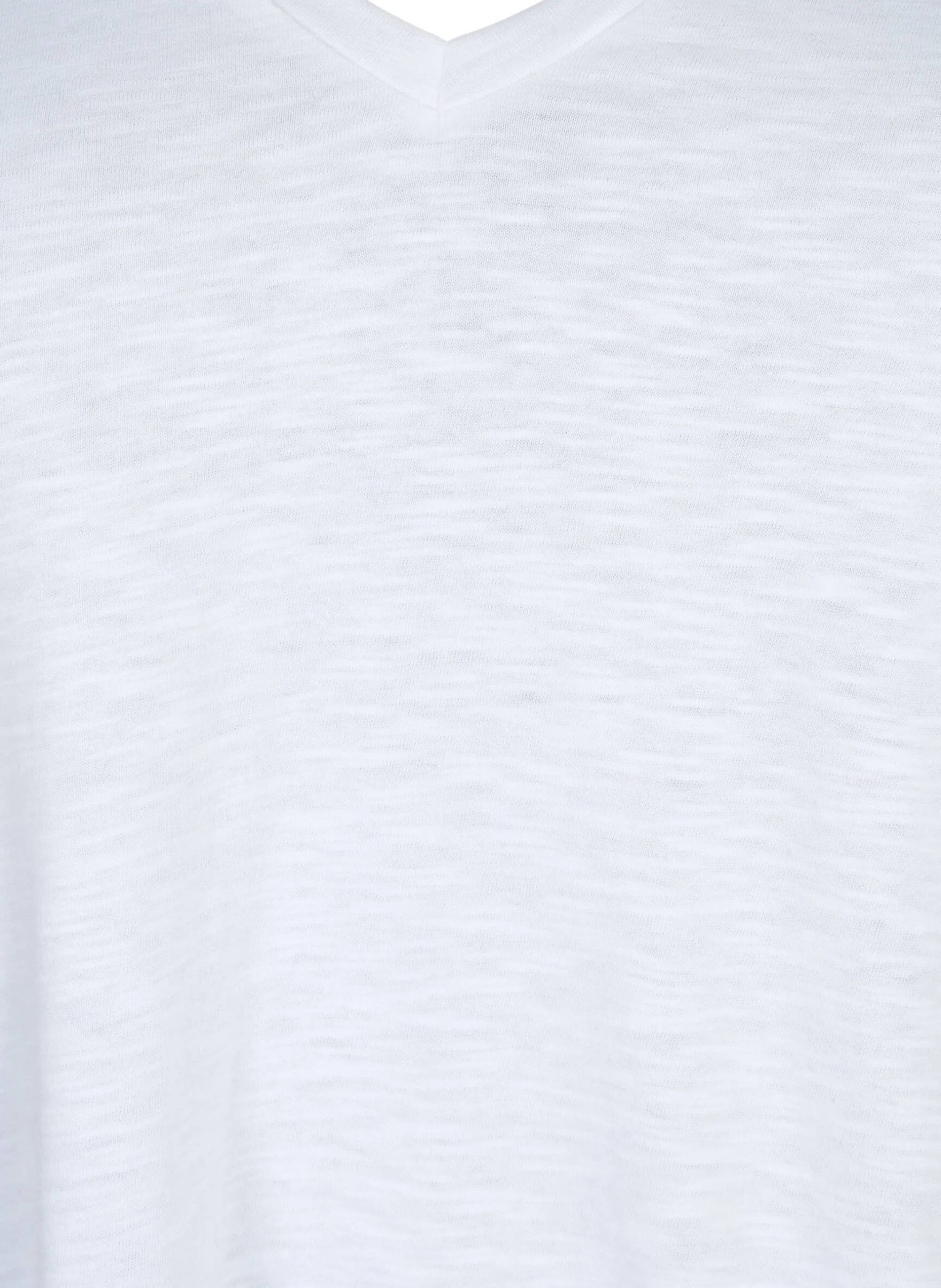 Kurzärmeliges Basic T-Shirt mit V-Ausschnitt