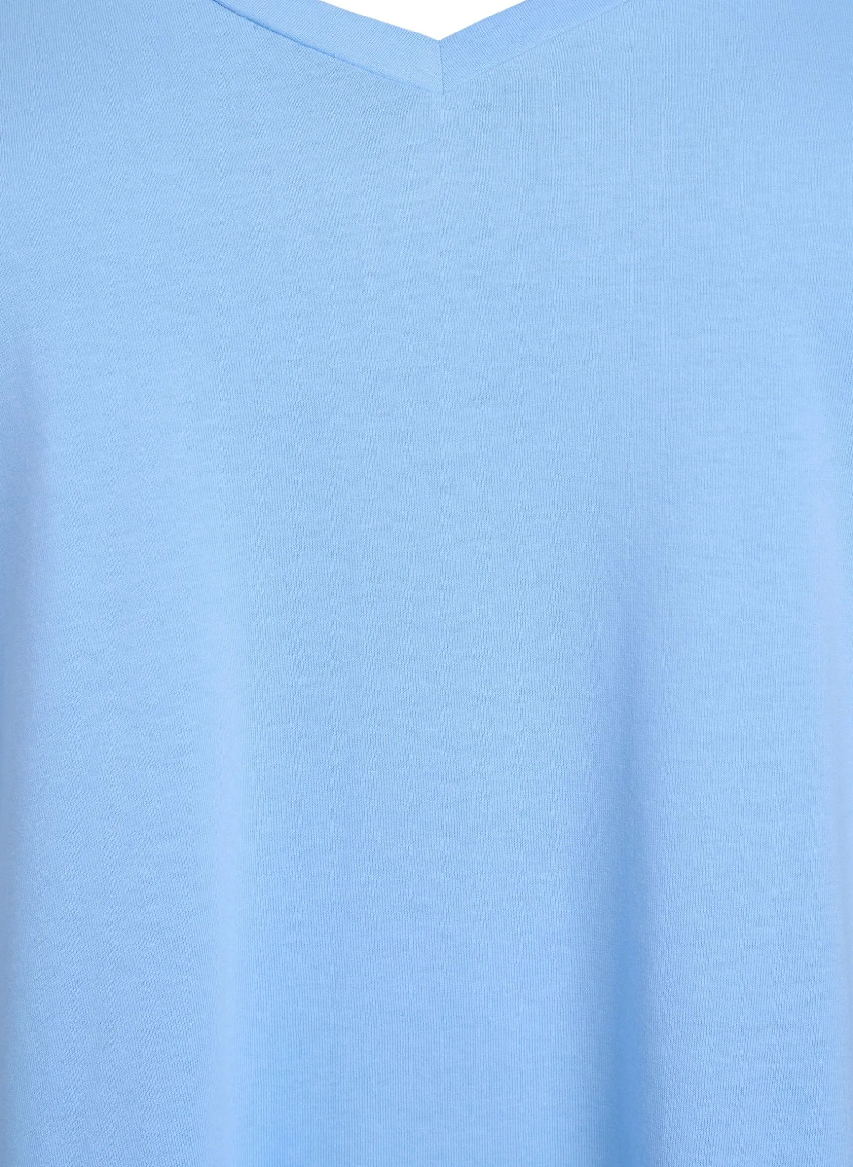 Kurzärmeliges T-Shirt mit V-Ausschnitt